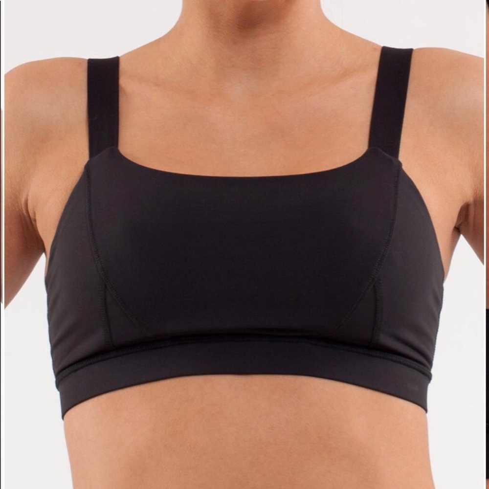Lululemon Adjust Me Bra black size 12
